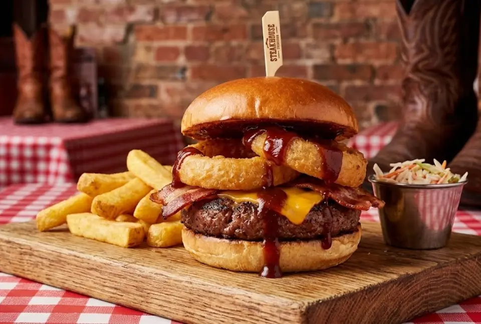 Sheetz Burger Menu 2026 | Prices, Calories & Best Burgers 3 Sheetz Burger